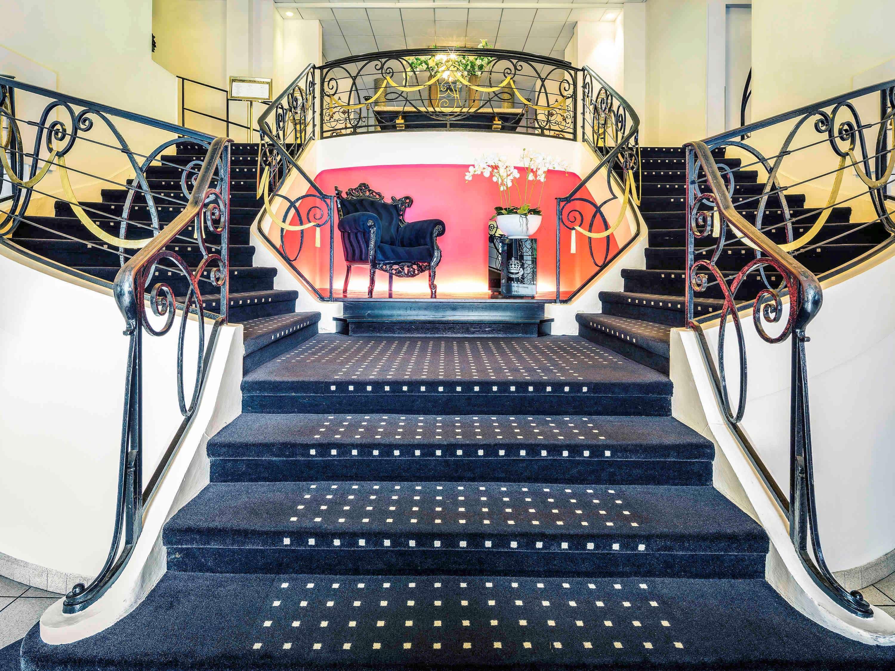 Mercure Impérial Hotel 4*