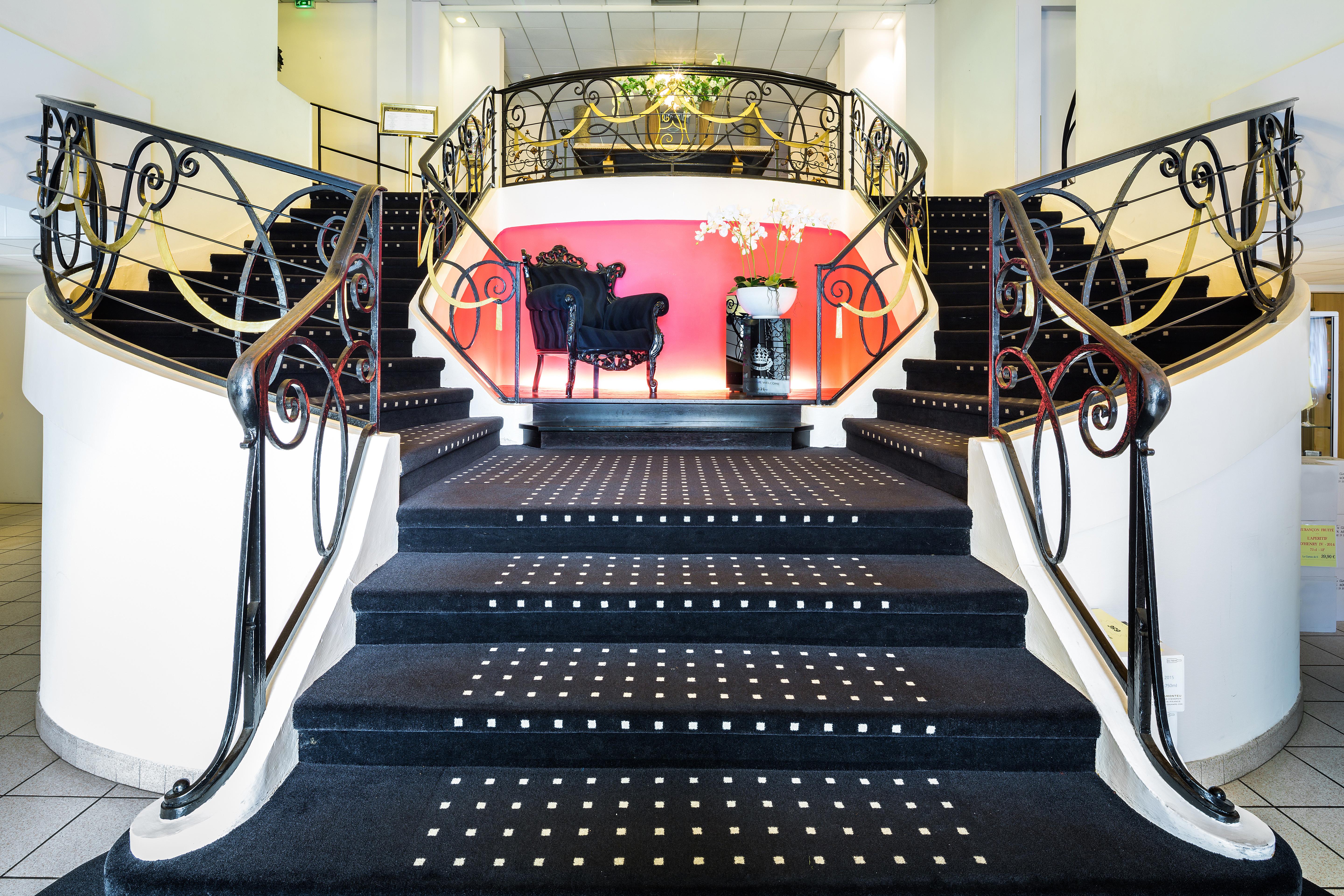Mercure Impérial Hotel 4*